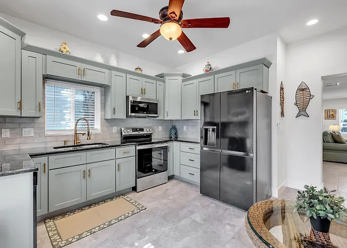 Indian Rocks Retreat * Clearwater Beach